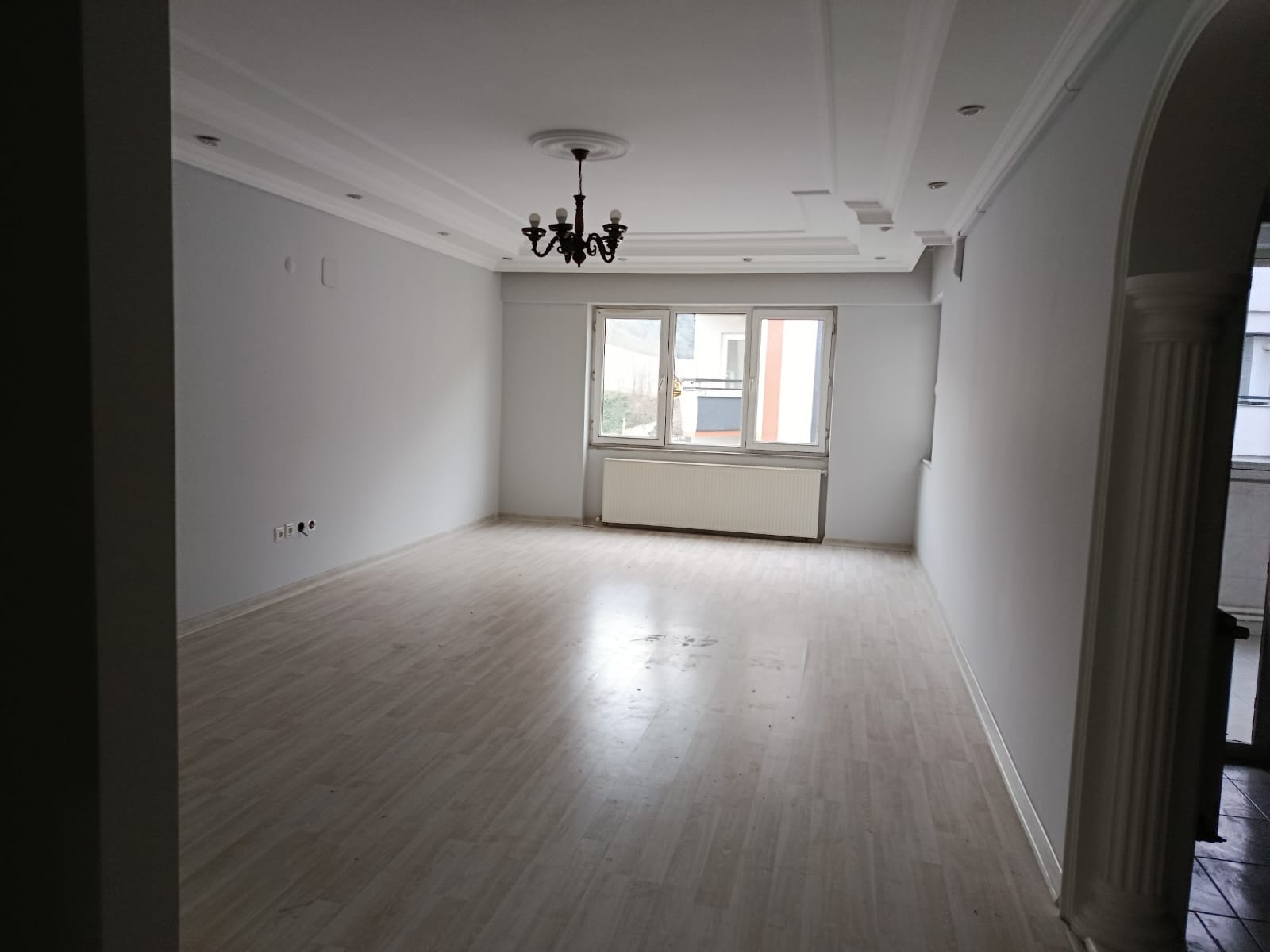 PLEVNE CADDESİNDE KİRALIK DAİRE